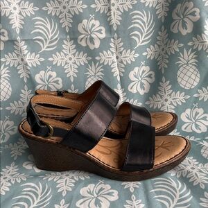 Born ABIGAIL Leather Platform Wedge Heel Slingback Sandal Size 7.5 M D91503